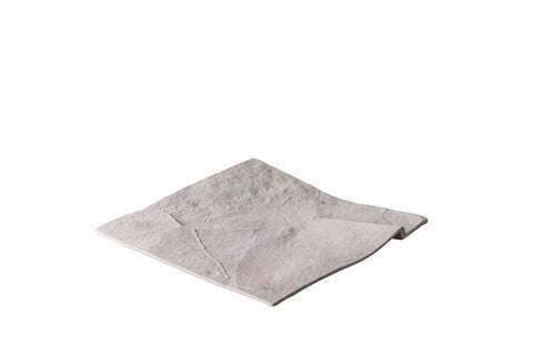 Assiette carrée pierre rustique blanche 22 cm